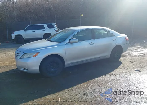 2009 Toyota Camry Le z USA, uszkodzony, nr VIN 4T1BE46K19U413394